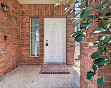 16618 Pademelon Drive - Photo Thumbnail 6
