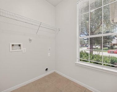 16618 Pademelon Drive - Photo Thumbnail 32