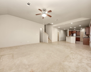 3223 Aegean Drive - Photo Thumbnail 10