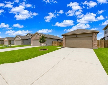 14469 Sugar Pines Drive - Photo Thumbnail 2