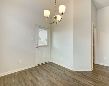 14469 Sugar Pines Drive - Photo Thumbnail 10