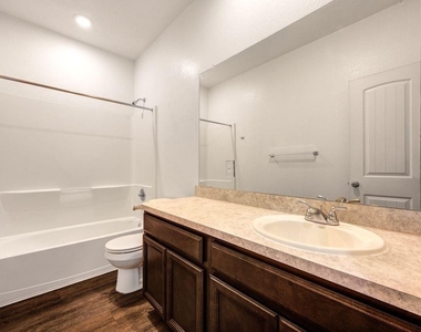 14469 Sugar Pines Drive - Photo Thumbnail 23