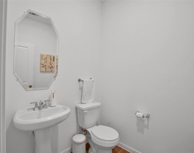 234 Pine Cavern Drive - Photo Thumbnail 17