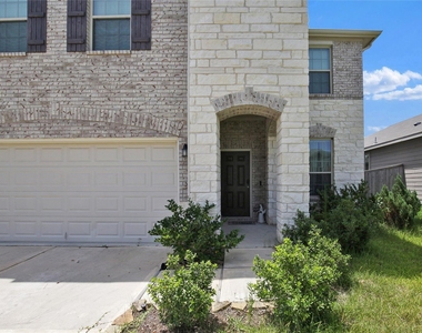 234 Pine Cavern Drive - Photo Thumbnail 3