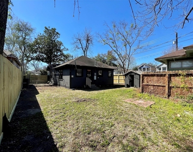 405 E 28th Street - Photo Thumbnail 29