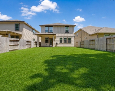 7087 Silverleaf Oak Street - Photo Thumbnail 25