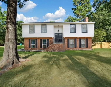 2603 Rosewood Place - Photo Thumbnail 1