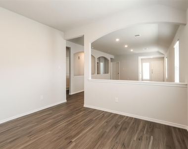 2432 Carp Drive - Photo Thumbnail 8