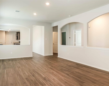 2432 Carp Drive - Photo Thumbnail 7