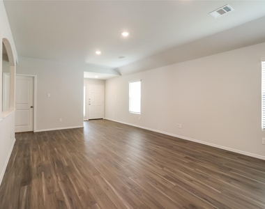 2432 Carp Drive - Photo Thumbnail 9