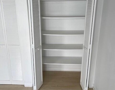 2254 W New Haven Avenue - Photo Thumbnail 12