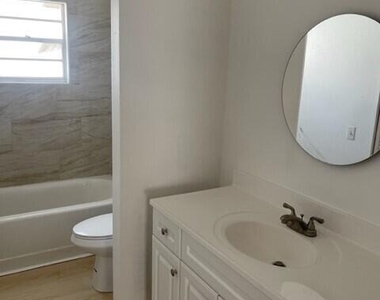 2254 W New Haven Avenue - Photo Thumbnail 20