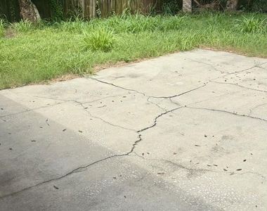 2532 Palmetto Drive - Photo Thumbnail 8