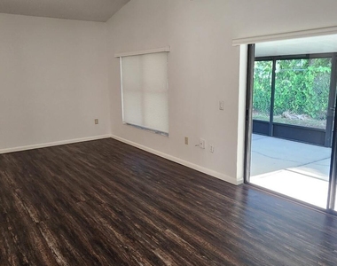 4024 Pinyon Drive - Photo Thumbnail 11