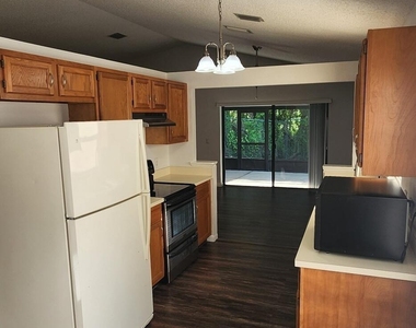 4024 Pinyon Drive - Photo Thumbnail 10