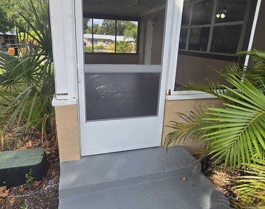 2903 Rollins Street - Photo Thumbnail 1