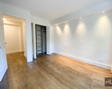 East 63 Street - Photo Thumbnail 5