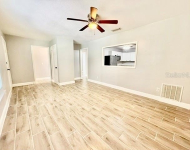 109 S Colorado Avenue - Photo Thumbnail 4