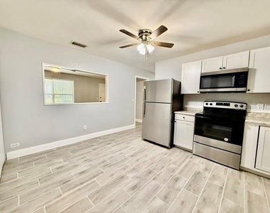 109 S Colorado Avenue - Photo Thumbnail 7