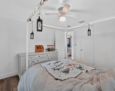 277 Debary Drive - Photo Thumbnail 19
