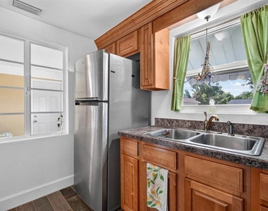 277 Debary Drive - Photo Thumbnail 18