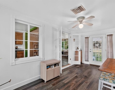 277 Debary Drive - Photo Thumbnail 8
