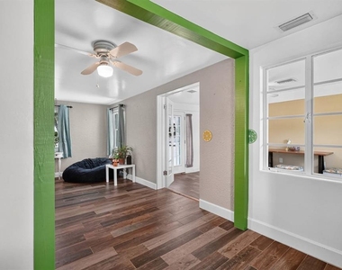 277 Debary Drive - Photo Thumbnail 16