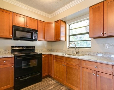 2108 E Bird Street - Photo Thumbnail 2
