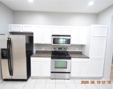 644 Chesney Drive - Photo Thumbnail 23