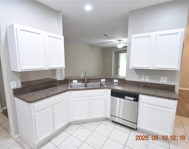 644 Chesney Drive - Photo Thumbnail 24