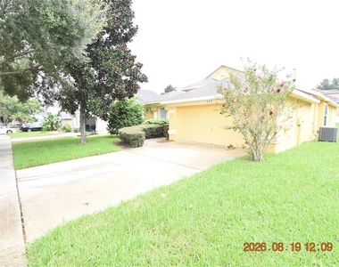 644 Chesney Drive - Photo Thumbnail 2