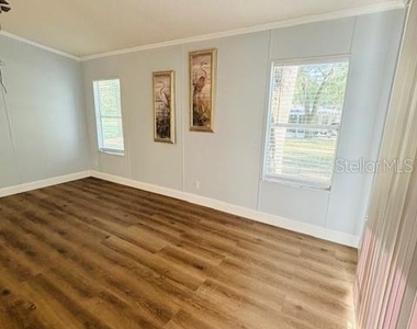 7112 Pine Needle Lane - Photo Thumbnail 8