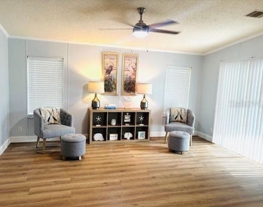 7112 Pine Needle Lane - Photo Thumbnail 1