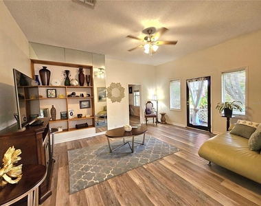 1500 N Osceola Avenue - Photo Thumbnail 1