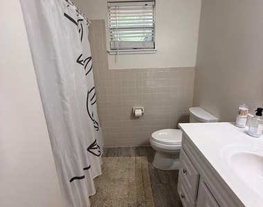 1500 N Osceola Avenue - Photo Thumbnail 11