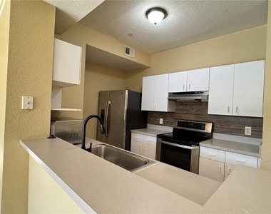 17102 Carrington Park Drive - Photo Thumbnail 12