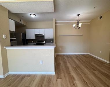 17102 Carrington Park Drive - Photo Thumbnail 25