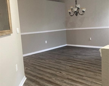 1819 Hammocks Avenue - Photo Thumbnail 5