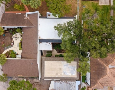 4614 W Fig Street - Photo Thumbnail 32