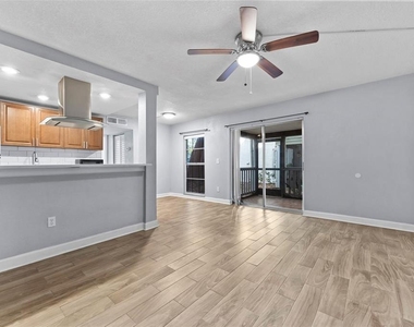 4611 W North B Street - Photo Thumbnail 3