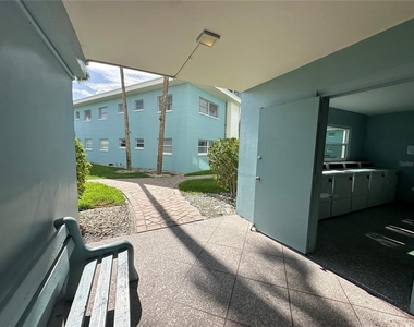 6161 Gulf Winds Drive - Photo Thumbnail 10