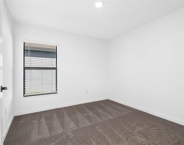 7148 Canopy Lane - Photo Thumbnail 9