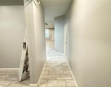 2736 W Spruce Street - Photo Thumbnail 21