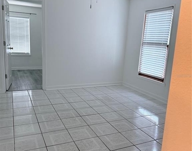 1843 N Washington Avenue - Photo Thumbnail 10