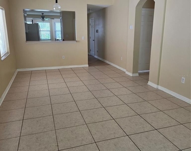 27201 La Jolla Way - Photo Thumbnail 1