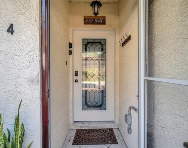 6421 Drexel Drive - Photo Thumbnail 2