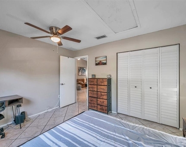 6421 Drexel Drive - Photo Thumbnail 24