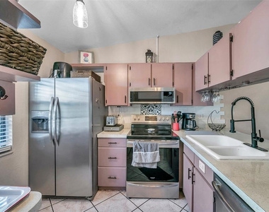 6421 Drexel Drive - Photo Thumbnail 31