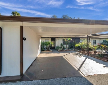 6421 Drexel Drive - Photo Thumbnail 4