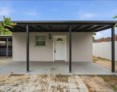 1411 E 24th Avenue - Photo Thumbnail 20